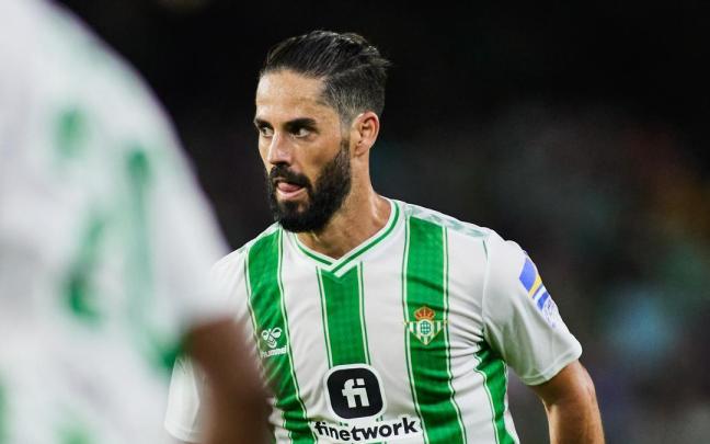 Isco durante un partido con el Real Betis. Isco durante un partido con el Real Betis.