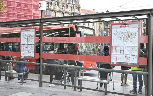 En Bilbao, 7,75 millones de viajeros usaron el metro y 3,36 millones el autobús.