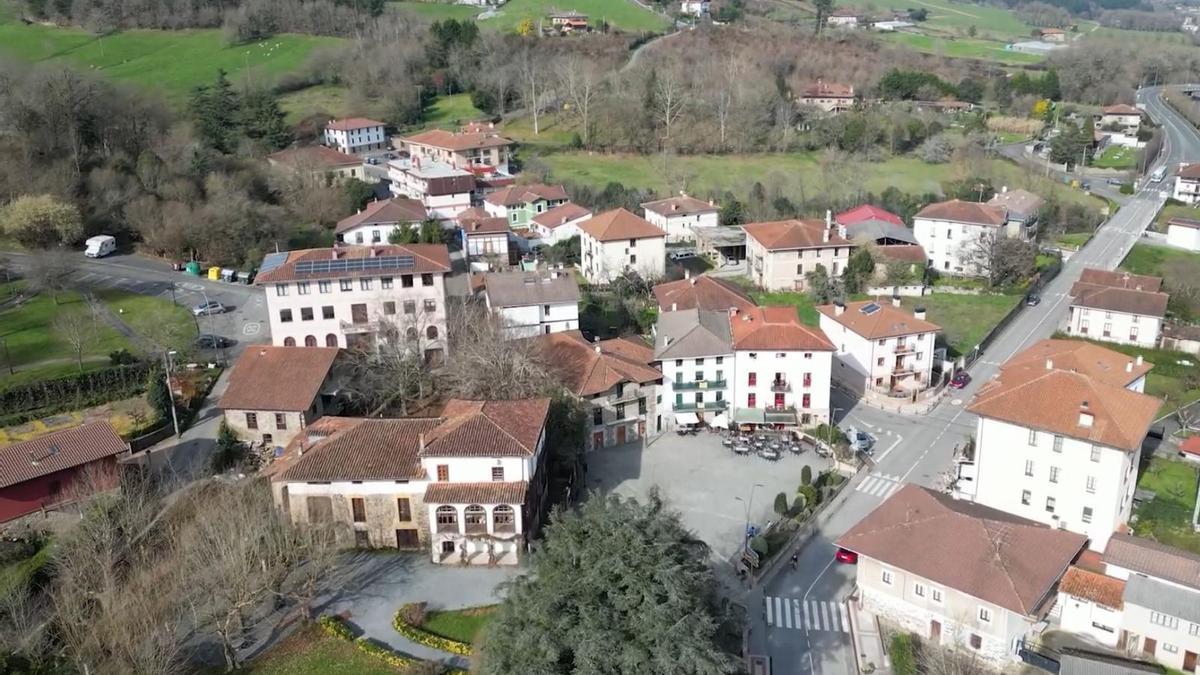 Vista general del municipio arratiano de Artea