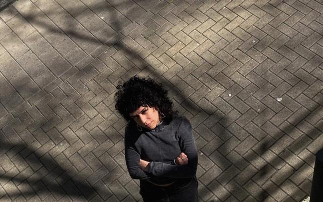 Julia Coelho brasildarrak lortu du Artium Museoaren Juncal Ballestin beka.