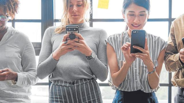 En el mundo online se acude con demasiada facilidad a los desprecios e insultos. / R.O. En el mundo online se acude con demasiada facilidad a los desprecios e insultos.