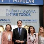 Gamarra, Iturgaiz y otros dirigentes del PP, ayer en Bilbao. | FOTO: EFE