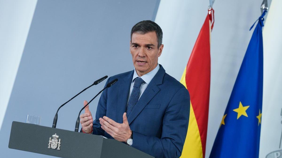 Pedro Sánchez en una pasada comparecencia desde la Moncloa.
