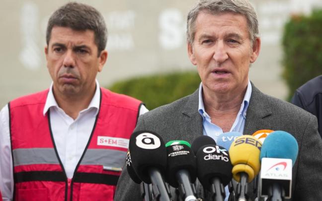 Feijóo comparece junto a Mazón días después de la dana.