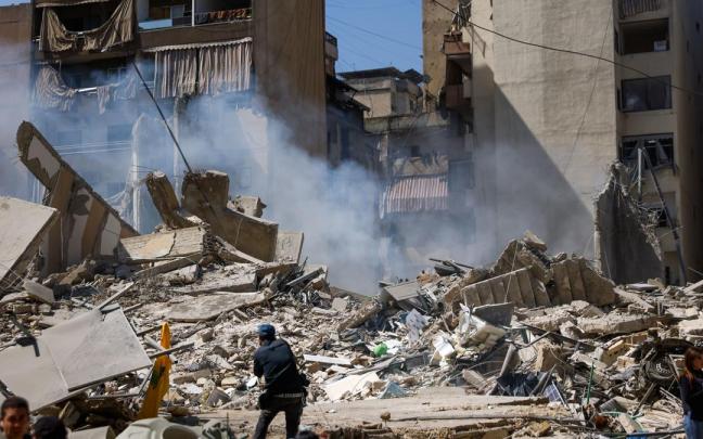 Edificio destruido en Líbano por los bombardeos israelíes.