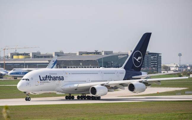 Aviones en el aeropuerto de Leipzig
