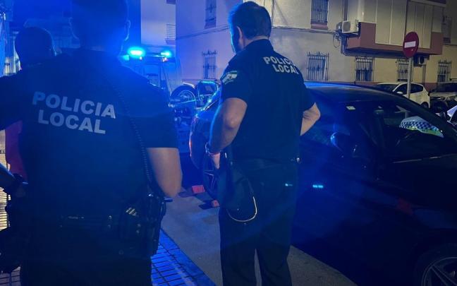 Agentes de la Policía Local de Sanlúcar de Barrameda.