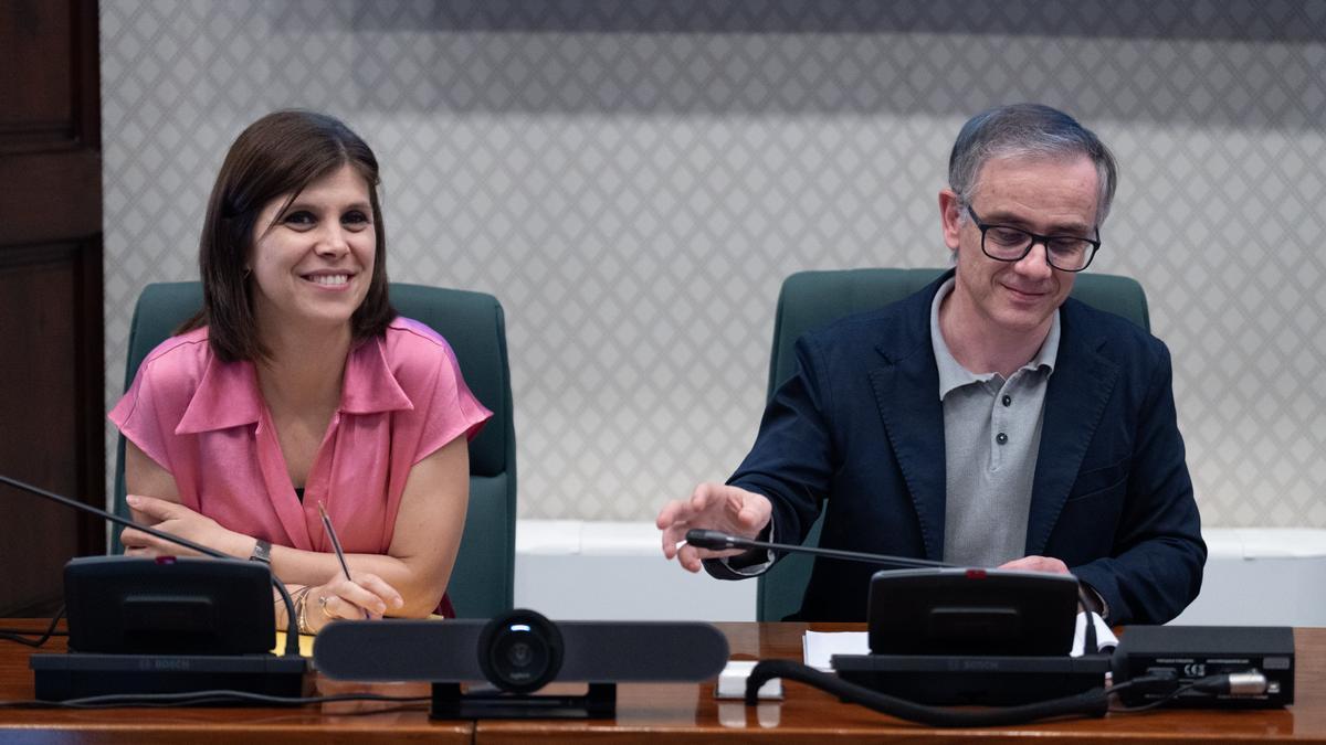 La diputada y secretaria general adjunta de ERC, Marta Vilalta, y el presidente de ERC en el Parlament, Josep Maria Jové.