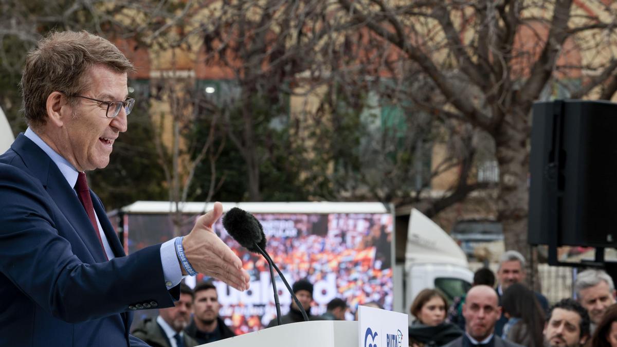 Feijóo interviene durante presentación de 'la Ruta por la Igualdad de los españoles' del PP.