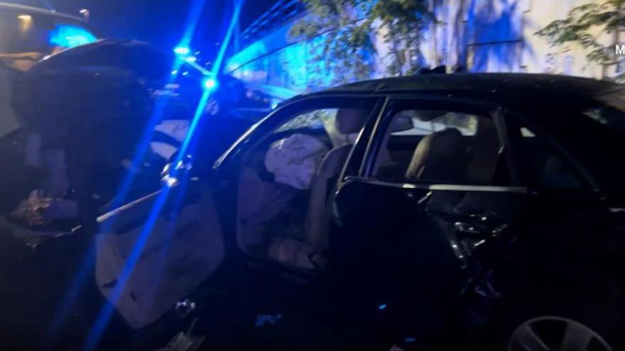 Cuatro personas han resultado heridas, tres de ellas en estado grave, tras un choque frontal en la carretera M-40 entre una furgoneta y un turismo que huía de la Policía Nacional, circulando además en dirección contraria