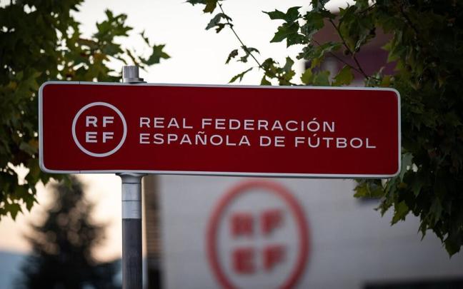 Registran las oficinas del Comité Técnico de Árbitros de la RFEF por orden del juez del 'caso Negreira'. Registran las oficinas del Comité Técnico de Árbitros de la RFEF por orden del juez del 'caso Negreira'.