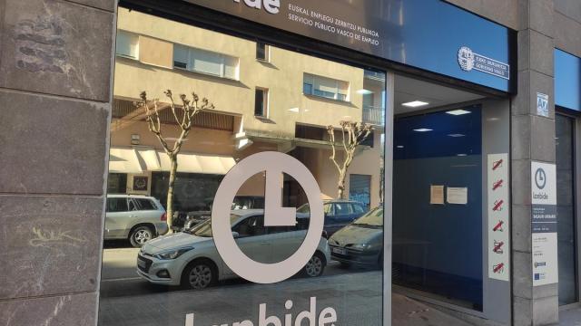 Euskadi ha registrado el pasado mes de junio 104.212 parados en las oficinas del servicio público de empleo