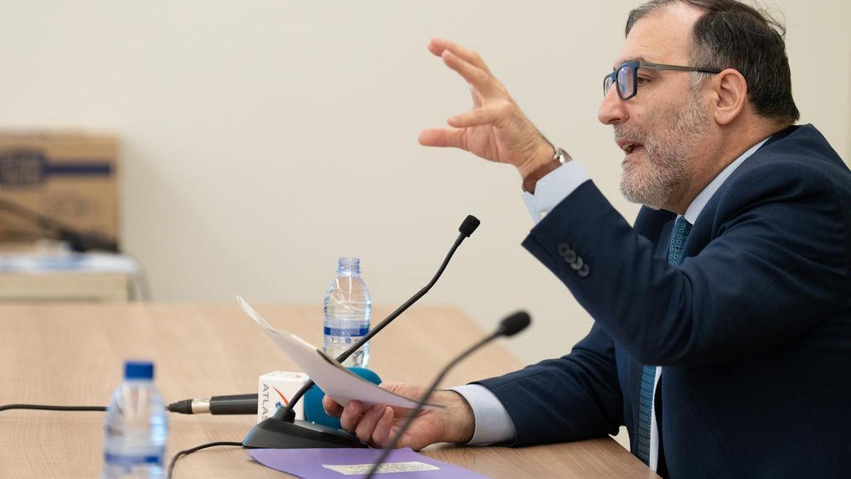 El juez de la Audiencia Nacional, Eloy Velasco, interviene durante un seminario.