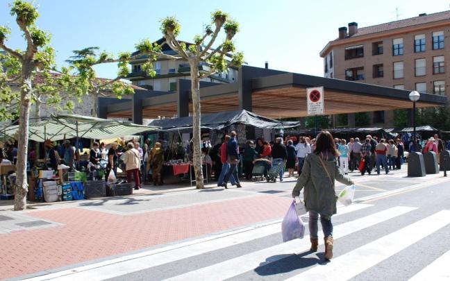 Día de mercado en la plaza San Antón de Amurrio