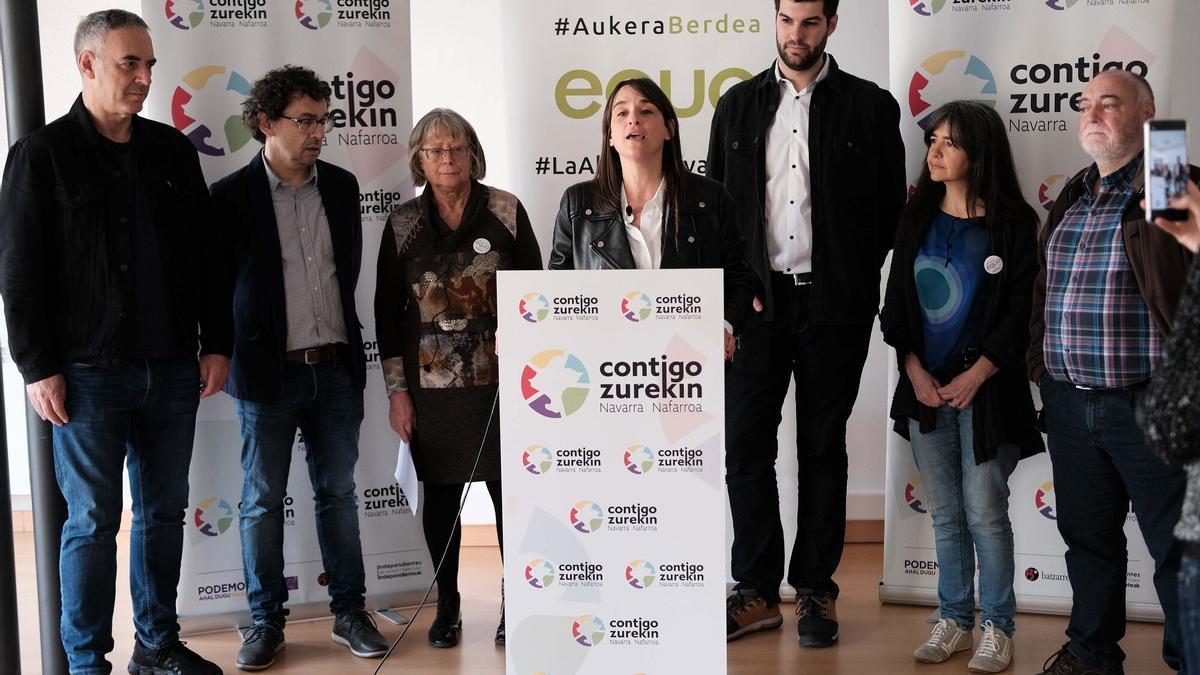 Rueda de prensa de Contigo Navarra, al habla Begoña Alfaro