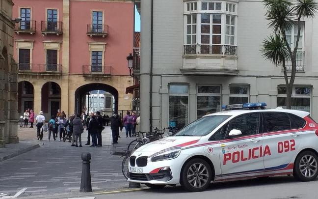 Vehículo de la Policía Local de Gijón