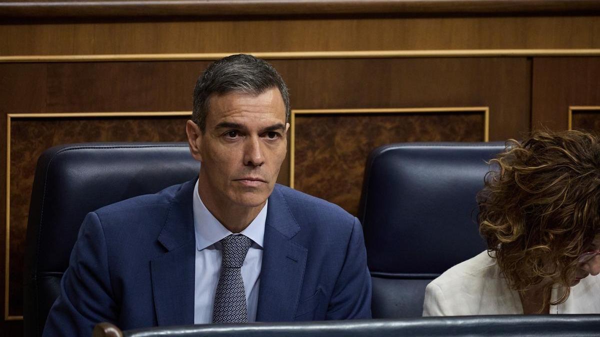 Sanchez en la primera sesión de control al Gobierno en el Congreso tras el ‘caso Cerdán’.