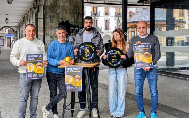 Presentación de la gran fiesta de la hamburguesa de este sábado en Azpeitia.