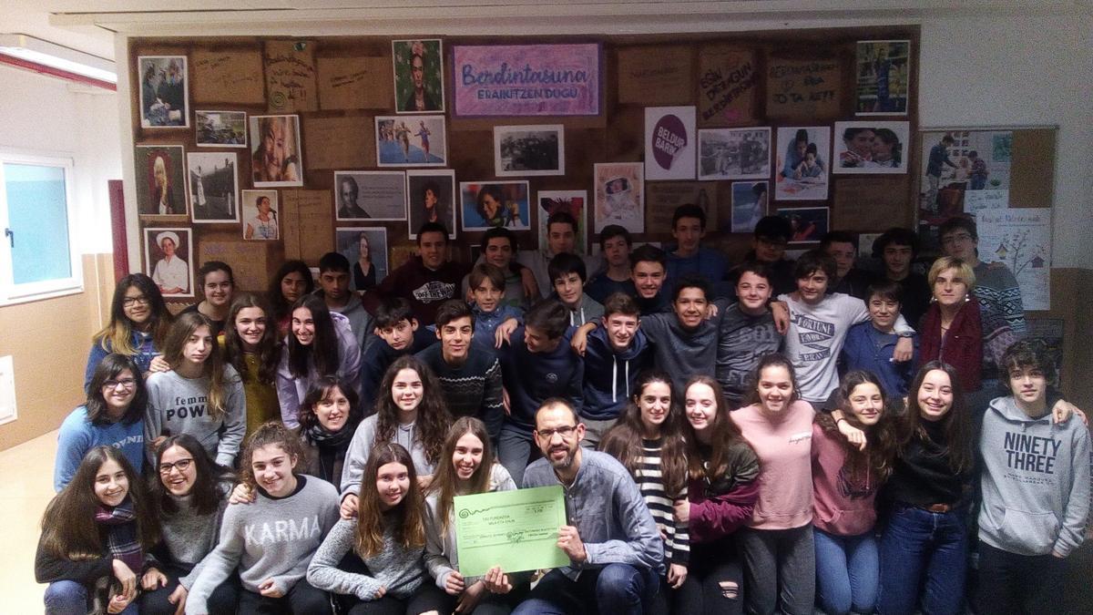 Estudiantes de Antoniano Ikastetxea Politeknika de Zarautz