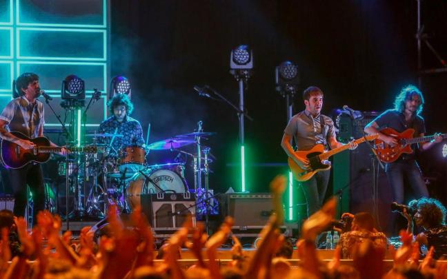 Según OCU, los mayores sobrecostes se dan en los conciertos y festivales de música, donde suma 5,4 euros de media, el 10% del precio final. Según OCU, los mayores sobrecostes se dan en los conciertos y festivales de música, donde suma 5,4 euros de media, el 10% del precio final.