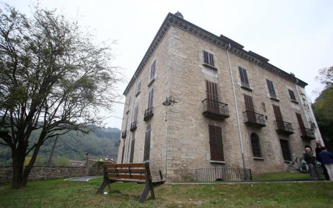El palacio de Errekalde acoge el museo Laboratorium que tuvo su puesta de largo el 25 de septiembre de 2015.