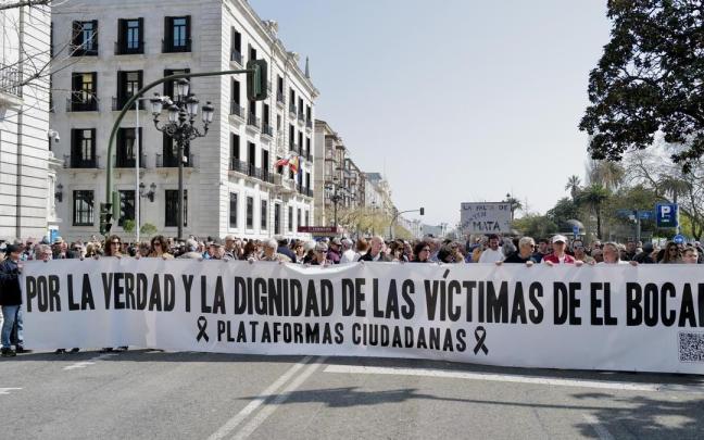 Medio millar de personas pide actuar para que las muertes del Bocal "no sean en vano"