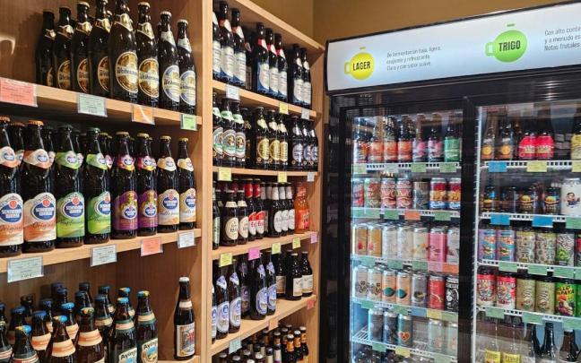 Frías o del tiempo, son múltiples las cervezas para elegir en Lupuloh!. / Sara Cabrera Frías o del tiempo, son múltiples las cervezas para elegir en Lupuloh!.