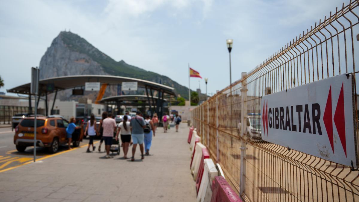 Imágenes de la frontera con Gibraltar.
