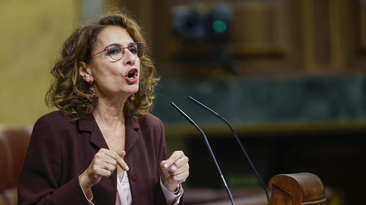 La vicepresidenta primera española y ministra de Hacienda, María Jesús Montero, en el Congreso de los Diputados.