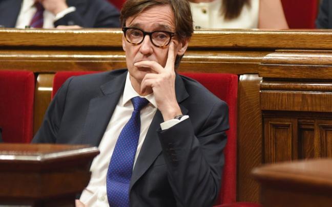 El president de la Generalitat, Salvador Illa, durante el primer pleno desde que fuera elegido presidente de la Generalitat. / EP El president de la Generalitat, Salvador Illa, durante el primer pleno desde que fuera elegido presidente de la Generalitat.