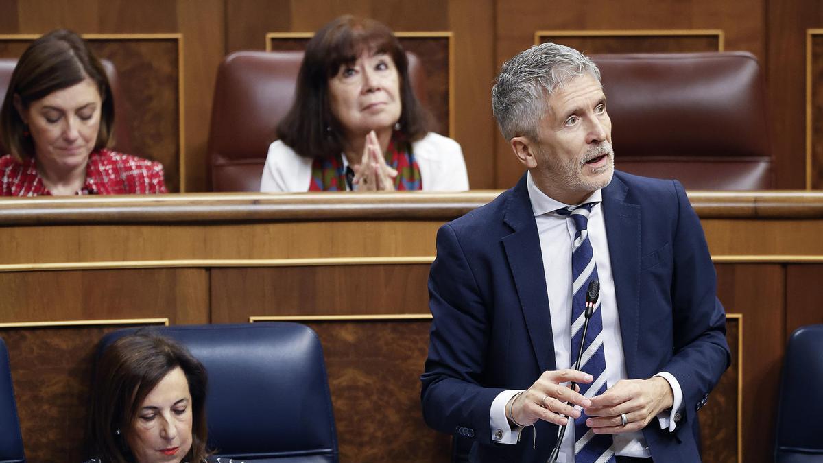 El ministro del Interior Fernando Grande Marlaska, durante su intervención en la sesión de control al Ejecutivo en el Congreso.