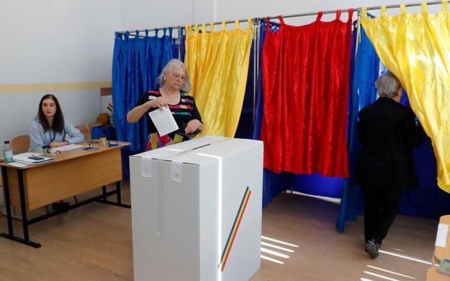 La participación en las presidenciales rumanas se dispara hasta el 47%