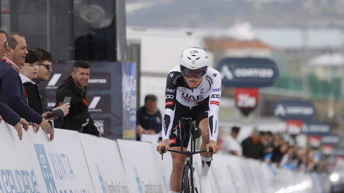 Johansen, vencedor de la primera etapa.