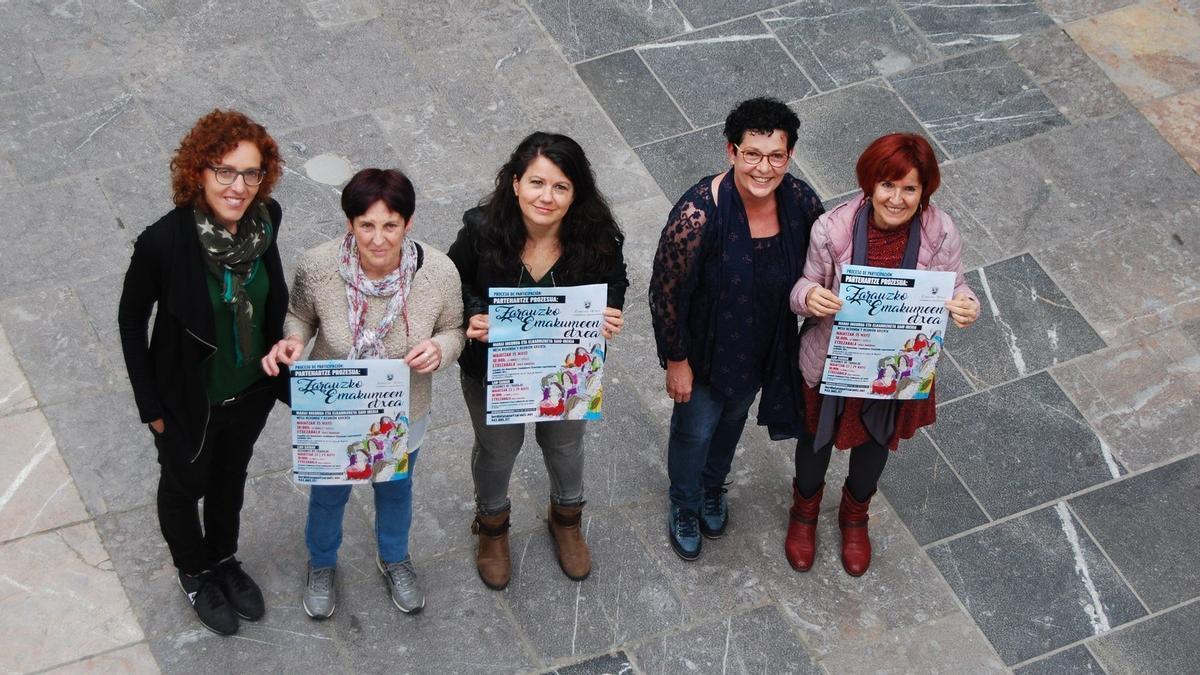 Presentación del proceso participativo para crear la Emakumeen Etxea de Zarautz.