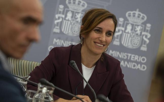 La ministra de Sanidad, Mónica García, durante el pleno extraordinario del Consejo Interterritorial del Sistema Nacional de Salud. La ministra de Sanidad, Mónica García, durante el pleno extraordinario del Consejo Interterritorial del Sistema Nacional de Salud.