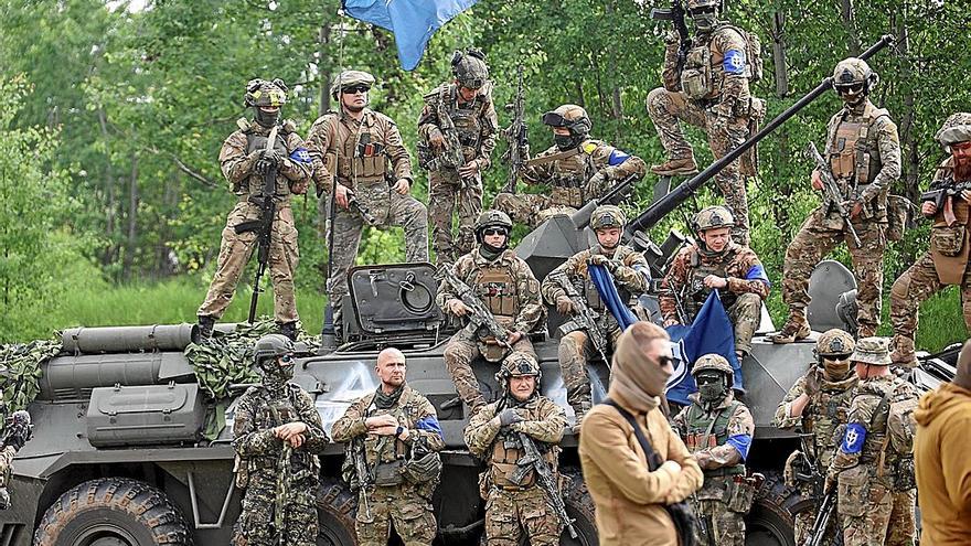 El Cuerpo de Voluntarios de Rusia mantiene abierto el frente de Bélgorod instigando con sus ataques a las tropas rusas. | FOTO: EFE