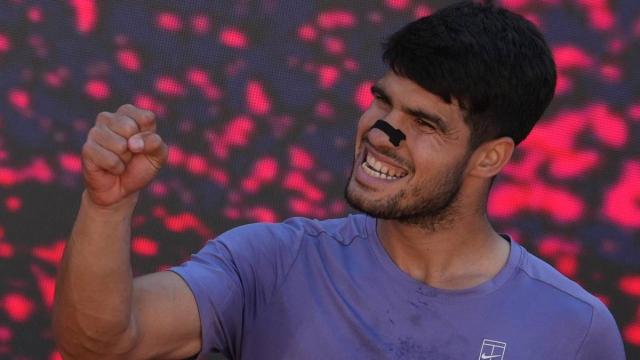 Alcaraz mantiene a raya a Sinner y conquista Roma / EP Alcaraz mantiene a raya a Sinner y conquista Roma