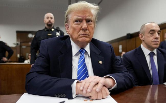 Trump durante la sesión del juicio en la que ha testificado su exabogado Michael Cohen.