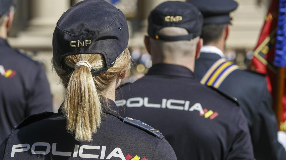 Un atracador muerto en un tiroteo tras el robo de un banco en Burgos.