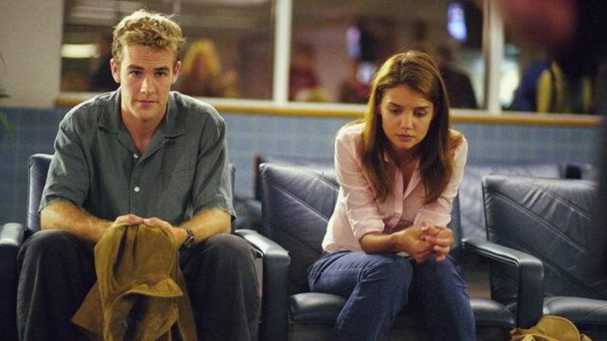 James Van Der Beek y Katie Holmes.