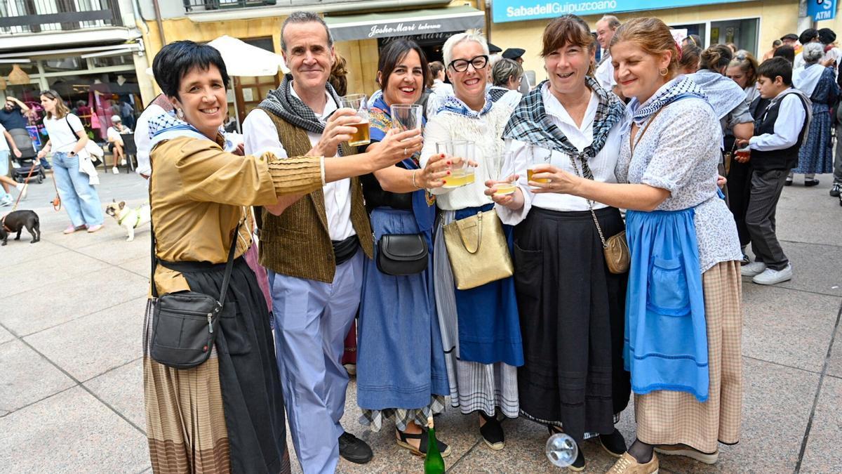 Ambientazo en la celebración capicúa de las Euskal Jaiak de Zarautz.