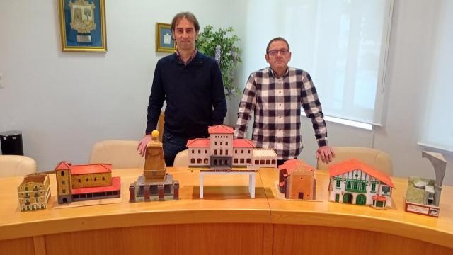 La villa de Ugao en miniatura a través de 7 maquetas a escala y de madera La villa de Ugao en miniatura a través de 7 maquetas a escala y de madera