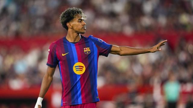 Lamine Yamal, durante el partido contra el Sevilla.