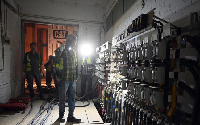 Kuwait denuncia daños en una planta de desalinización y generación eléctrica tras un ataque de Irán