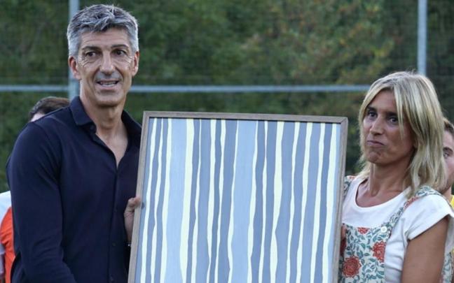 Homenaje a Imanol en Orio hace tres años, tras la renovación del campo de fútbol. / Orioko Udala Homenaje a Imanol en Orio hace tres años, tras la renovación del campo de fútbol.