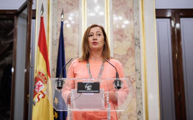 Armengol comparece ante los medios tras reunirse con Felipe VI. Armengol comparece ante los medios tras reunirse con Felipe VI.