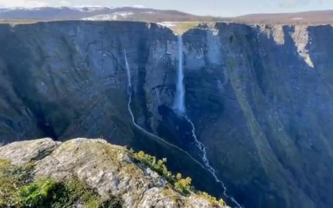 El Salto del Nervión en Delika tras las nevadas