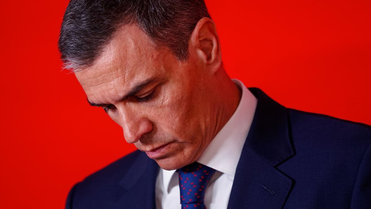 Pedro Sánchez comparece desde Ferraz horas después de la dimisión de Santos Cerdán.
