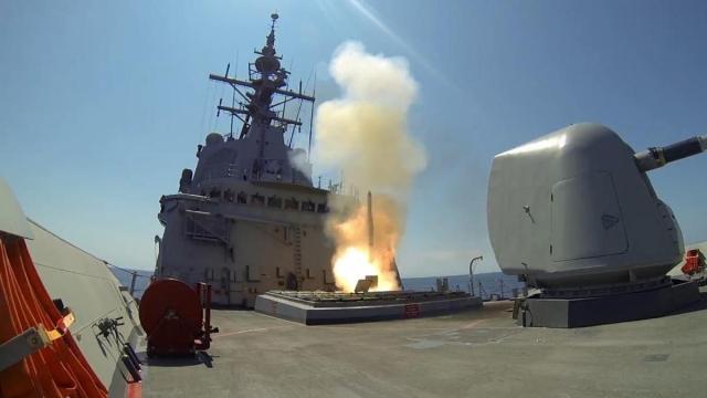 La fragata Cristobal Colón.