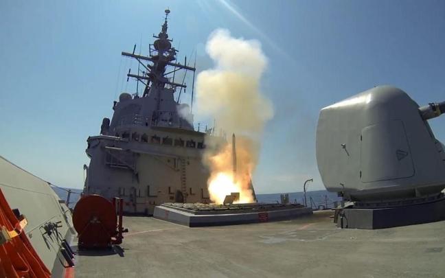 La fragata Cristobal Colón.